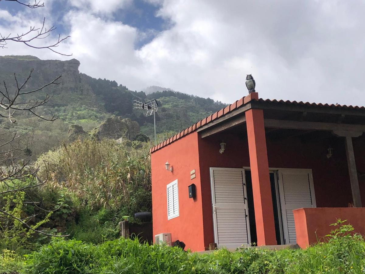 Villa Rafael Vega de San Mateo Exterior foto