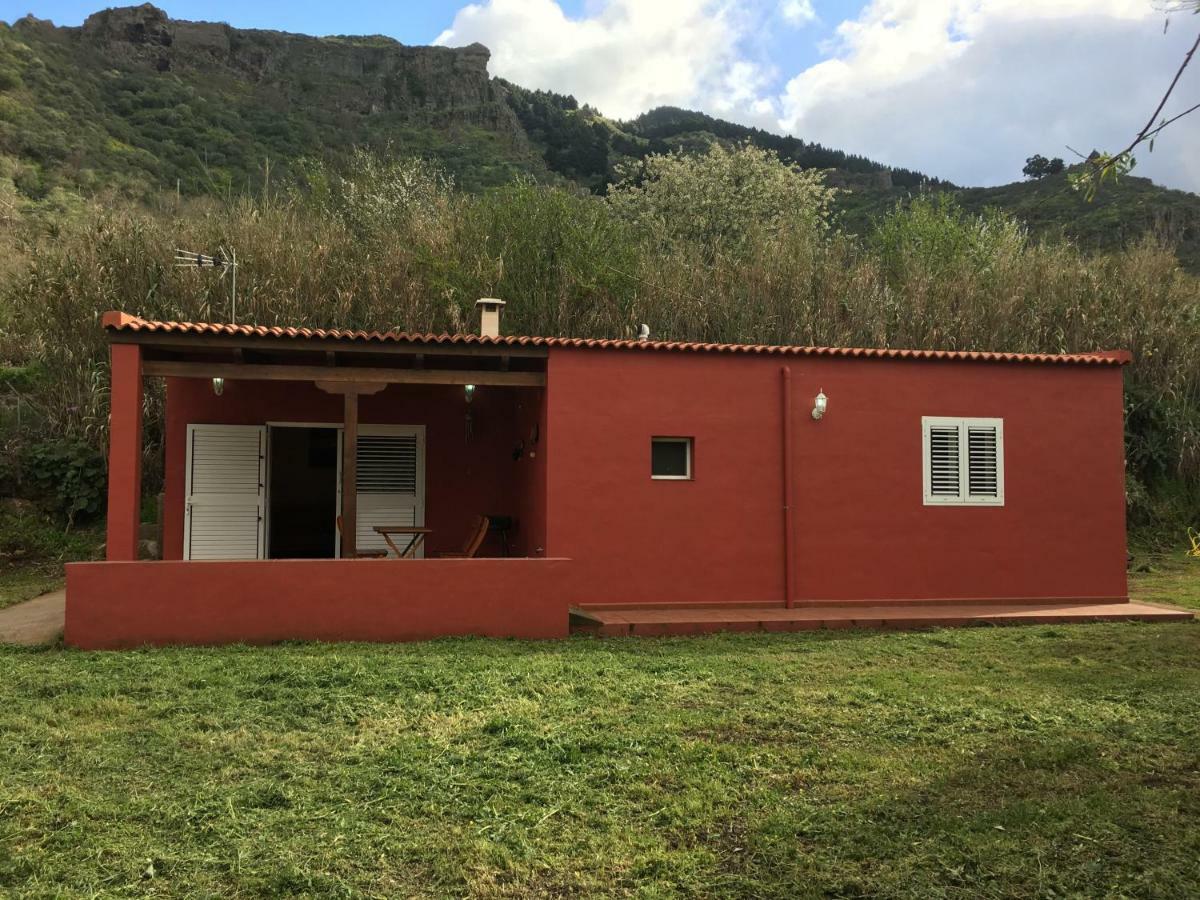 Villa Rafael Vega de San Mateo Exterior foto