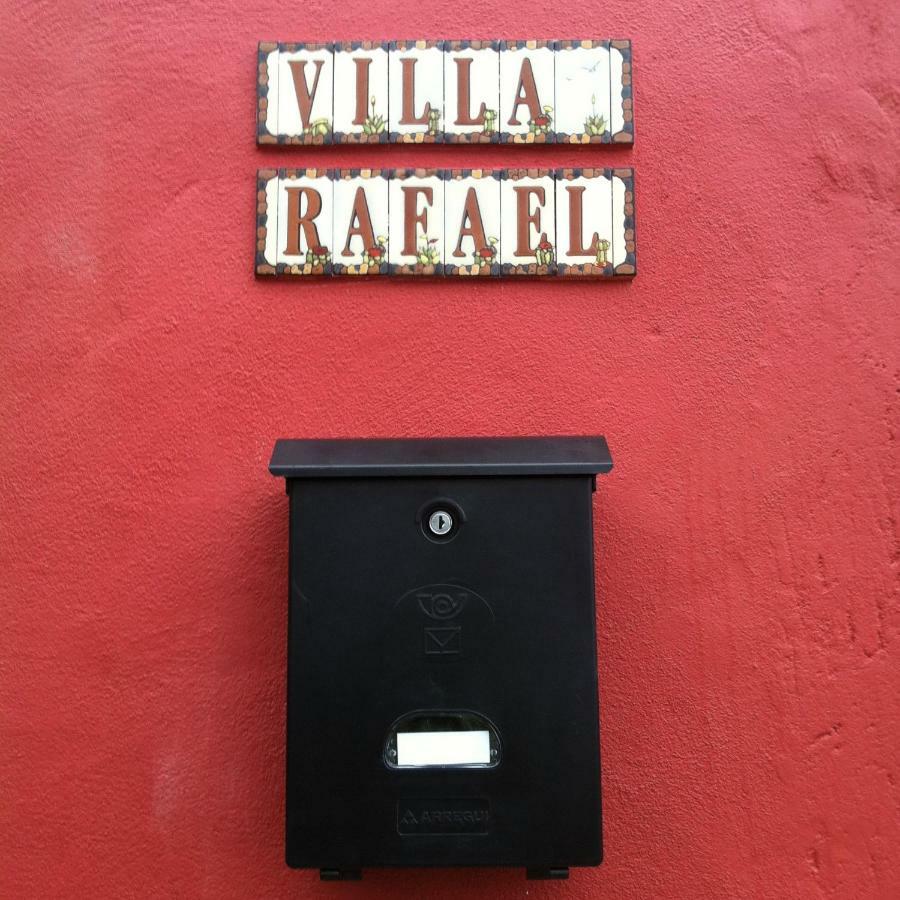 Villa Rafael Vega de San Mateo Exterior foto